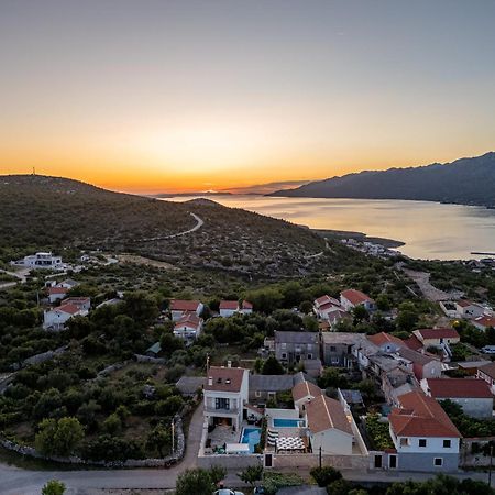 Villa Ivo Zadarvillas 维耶拉克 外观 照片
