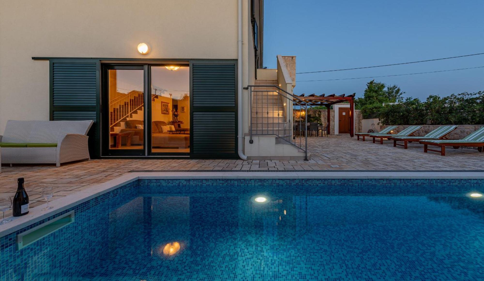 Villa Ivo Zadarvillas 维耶拉克 外观 照片